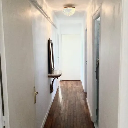 Vue Hyper Centre شقة *